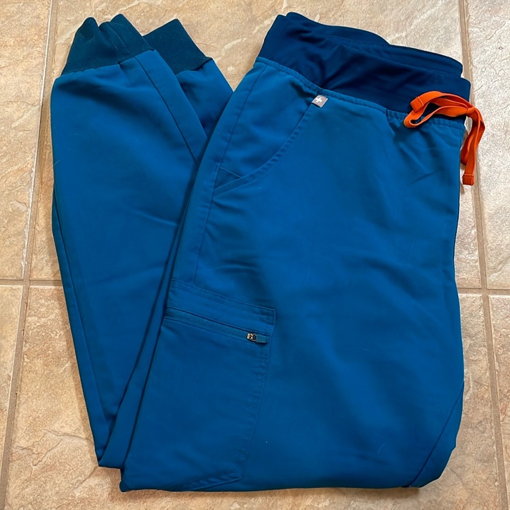 Figs Zamora jogger scrub pants Large